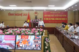 Toàn cảnh Hội nghị trực tuyến toàn tỉnh về công tác phòng, chống dịch COVID-19. (Ảnh: Bích Huệ/TTXVN) 