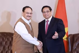 Thủ tướng Phạm Minh Chính tiếp Chủ tịch Đảng Nhân dân Ấn Độ (BJP) Jagat Prakash Nadda. (Ảnh: Dương Giang/TTXVN)