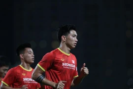 Các cầu thủ đội tuyển Việt Nam trong buổi tập. (Ảnh: Hoàng Linh/TTXVN) 