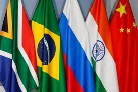 Quốc kỳ các quốc gia thành viên BRICS. (Ảnh: Getty Images/TTXVN)