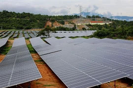 Một góc nhà máy điện Mặt Trời ở Ninh Thuận. (Ảnh: Ngọc Hà/TTXVN) 