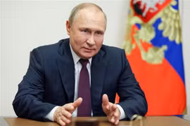 Tổng thống Vladimir Putin phát biểu tại cuộc họp ở Moskva, ngày 1/6/2022. (Ảnh: AFP/TTXVN) 