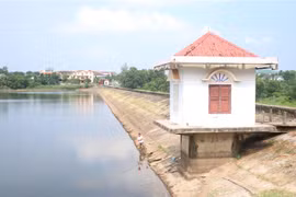 Hồ Khe Mây ở phường 3, thành phố Đông Hà. (Ảnh: Nguyên Lý/TTXVN) 