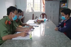 Nguyễn Quốc Sĩ tại cơ quan Công an. (Ảnh: Công Mạo/TTXVN) 