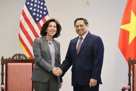 Thủ tướng Phạm Minh Chính tiếp bà Gina Raimondo, Bộ trưởng Thương mại Hoa Kỳ. (Ảnh: Dương Giang/TTXVN) 