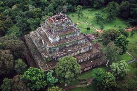 Đền Koh Ker được mệnh danh là kim tự tháp của nền văn minh Angkor. (Ảnh: AKP/TTXVN phát)
