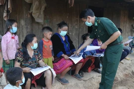 Biên phòng Điện Biên đồng hành cùng dân bản hướng về ngày bầu cử