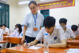 Thi sinh dự thi vào lớp 10 năm 2023. (Ảnh minh họa: Hoài Nam/Vietnam+)