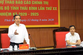 Trưởng ban Kinh tế Trung ương Nguyễn Văn Bình phát biểu tại buổi làm việc. (Ảnh: Thế Duyệt/TTXVN) 