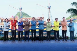 Thủ tướng Phạm Minh Chính cùng các lãnh đạo ASEAN tại Phiên họp hẹp Hội nghị cấp cao ASEAN lần thứ 42, ngày 11/5/2023 ở Labuan Bajo, Indonesia. (Ảnh: Dương Giang/TTXVN)
