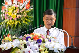 Ông Mai Văn Quyết tái cử chức danh Bí thư Huyện uỷ huyện Hải Hậu nhiệm kỳ 2020-2025. (Ảnh: Công Luật/TTXVN) 