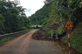 Trong mùa mưa bão, khu vực vùng núi cao tiềm ẩn nhiều nguy cơ sạt lở. (Ảnh: Phan Tuấn Anh/TTXVN) 