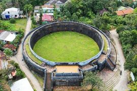 Hổ Quyền là đấu trường lộ thiên hình vành khăn. (Ảnh: Tường Vi/TTXVN) 