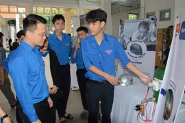 Tiến sỹ Lê Thị Phương (sinh năm 1988) là một trong 10 nhà khoa học trẻ nhận giải thưởng Quả cầu vàng 2022 bởi sở hữu thành tích nghiên cứu ấn tượng. (Ảnh: Thu Hương/TTXVN)