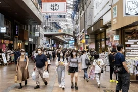 Một phố mua sắm ở Hyogo, Nhật Bản. (Ảnh: AFP/TTXVN)