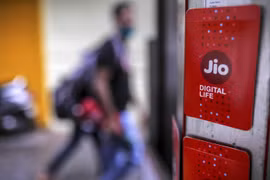 Jio Platforms là công ty con hoạt động trong lĩnh vực viễn thông và kỹ thuật số của Reliance. (Nguồn: Bloomberg/Getty Images) 