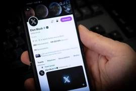 Tài khoản mạng xã hội X của tỷ phú Elon Musk. (Ảnh: AFP/TTXVN)