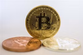 Đồng tiền kỹ thuật số bitcoin. (Nguồn: AFP/TTXVN) 