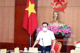 Chủ tịch Ủy ban Nhân dân tỉnh Lạng Sơn Hồ Tiến Thiệu phát biểu chỉ đạo cuộc họp. (Ảnh: Anh Tuấn/TTXVN) 