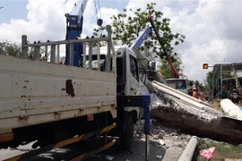 Hiện trường một vụ tai nạn tại Bạc Liêu. (Ảnh: Chanh Đa/TTXVN)