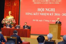 Tổng Bí thư Nguyễn Phú Trọng phát biểu chỉ đạo hội nghị. (Ảnh: Văn Điệp/TTXVN)