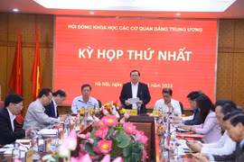 Ông Lại Xuân Môn, Ủy viên Trung ương Đảng, Phó Trưởng Ban Thường trực Ban Tuyên giáo Trung ương, Chủ tịch Hội đồng Khoa học các Cơ quan đảng Trung ương phát biểu kết luận. (Ảnh: Văn Điệp/TTXVN)