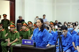 Bị cáo Vũ Liên Oanh, Cựu Giám đốc Sở Giáo dục và Đào tạo Quảng Ninh tại phiên tòa. (Ảnh: Đức Hiếu/TTXVN)