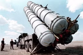 Tên lửa phòng không S300 của Nga. (Nguồn: AFP/TTXVN)