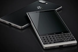 Mẫu BlackBerry Key2. (Nguồn: TCL)