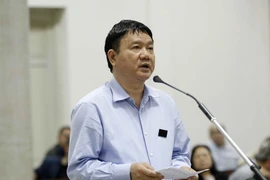 Bị cáo Đinh La Thăng, nguyên Chủ tịch Hội đồng quản trị/Hội đồng thành viên nói lời sau cùng trước khi tòa tuyên án. (Ảnh: Văn Điệp/TTXVN)