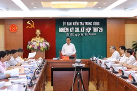 Đồng chí Trần Cẩm Tú, Bí thư Trung ương Đảng, Chủ nhiệm Ủy ban Kiểm tra Trung ương chủ trì kỳ họp. (Ảnh: Phương Hoa/TTXVN