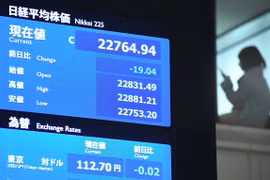 Bảng tỷ giá chứng khoán tại Tokyo, Nhật Bản. Ảnh minh họa. (Nguồn: AFP/TTXVN)