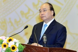 Thủ tướng Nguyễn Xuân Phúc phát biểu tại hội nghị. (Ảnh: Thống Nhất/TTXVN)