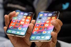 Vì sao Apple không mang cổng kết nối USB-C lên iPhone Xs và Xr?