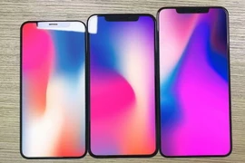 Ba mô hình được cho là của ba mẫu iPhone 2018. (Nguồn: Ben Geskin /Twitter)