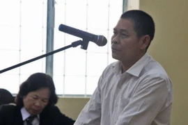 Bị cáo Hữu Bê trả lời các câu hỏi của Hội đồng xét xử. (Ảnh: Huỳnh Thế Anh/TTXVN)