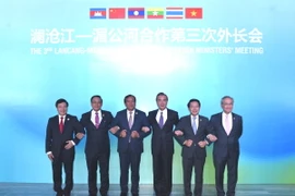 Các trưởng đoàn dự Hội nghị Bộ trưởng Ngoại giao Hợp tác Mekong-Lan Thương (MLC) lần thứ ba, tháng 12/2017, tại Đại Lý, Vân Nam, Trung Quốc. (Ảnh: Lương Anh Tuấn/TTXVN )