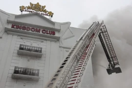 Hình ảnh hiện trường vụ cháy quán karaoke lớn nhất Hà Tĩnh