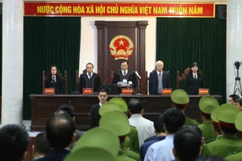 Hội đồng xét xử tuyên án Trịnh Xuân Thanh và đồng phạm. (Ảnh: Doãn Tấn/TTXVN)