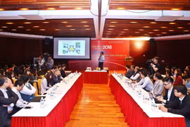 Quang cảnh tọa đàm. (Ảnh: Minh Quyết/TTXVN)