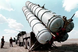 Tên lửa phòng không S300 của Nga. (Nguồn: AFP/TTXVN)