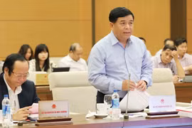 Bộ trưởng Bộ Kế hoạch và Đầu tư Nguyễn Chí Dũng phát biểu ý kiến. (Ảnh: Phương Hoa/TTXVN)