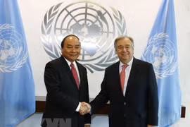 Thủ tướng Nguyễn Xuân Phúc gặp Tổng Thư ký Liên hợp quốc Antonio Guterres, tháng 5/2017. (Ảnh: Thống Nhất/TTXVN)
