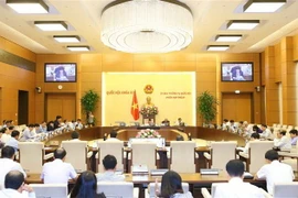Phiên họp thứ 27 của Ủy ban Thường vụ Quốc hội, sáng 17/9. (Ảnh: Doãn Tấn/TTXVN)