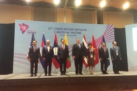 Các trưởng đoàn chụp ảnh chung. (Nguồn: TTXVN)