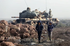 Xe quân sự Thổ Nhĩ Kỳ tại Afrin, Syria ngày 22/1. (Nguồn: THX/TTXVN)