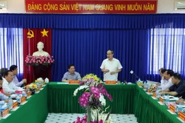 Chủ tịch Ủy ban Trung ương Mặt trận Tổ quốc Việt Nam Nguyễn Thiện Nhân phát biểu tại buổi làm việc. (Ảnh: Trung Hiếu/TTXVN)