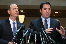 Chủ tịch Ủy ban Tình báo Hạ viện Mỹ Devin Nunes (phải) và Nghị sỹ đảng Dân chủ Adam Schiff (trái). (Nguồn: AFP/TTXVN)