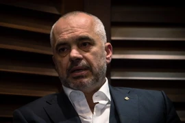 Thủ tướng Albania Edi Rama trong buổi phỏng vấn ở Belgrade, Serbia. (Nguồn: AFP/TTXVN)