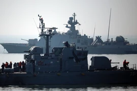 Tàu chiến Hàn Quốc tuần tra khu vực gần biên giới trên biển phía Tây. (Nguồn: AFP/TTXVN)